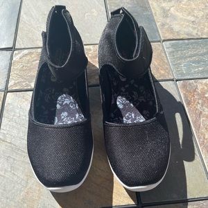 Women’s Skechers Flex Maryjane w/ Memory Foam, Black, sz 9, NEW In Box